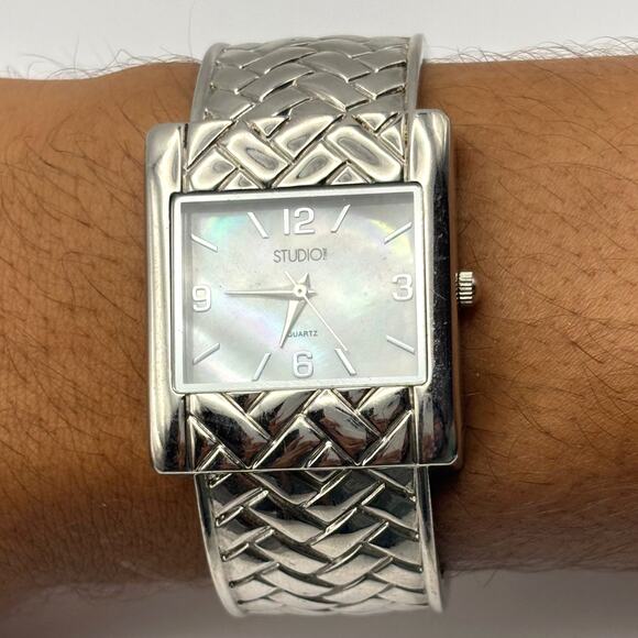 Silver Studio Time Quartz Watch - Picture 2 of 4